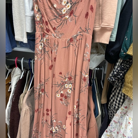 Reformation Rosehip Dress - Picture 2 of 6